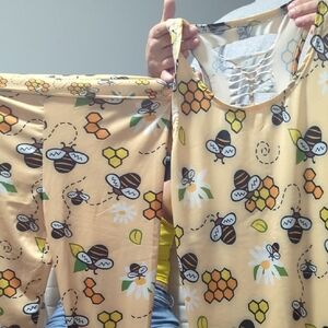 Bee Print Adults 2 Pc Suit - Cream